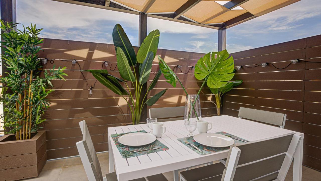 Oasis Apartments By Aloha Bay Caleta De Fuste Exterior photo